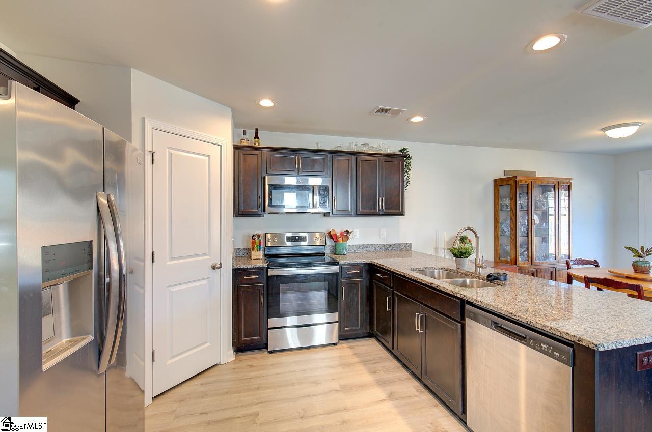 1212 Paramount Drive Lyman, SC 29365
