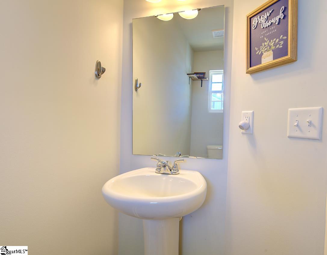 1212 Paramount Drive Lyman, SC 29365