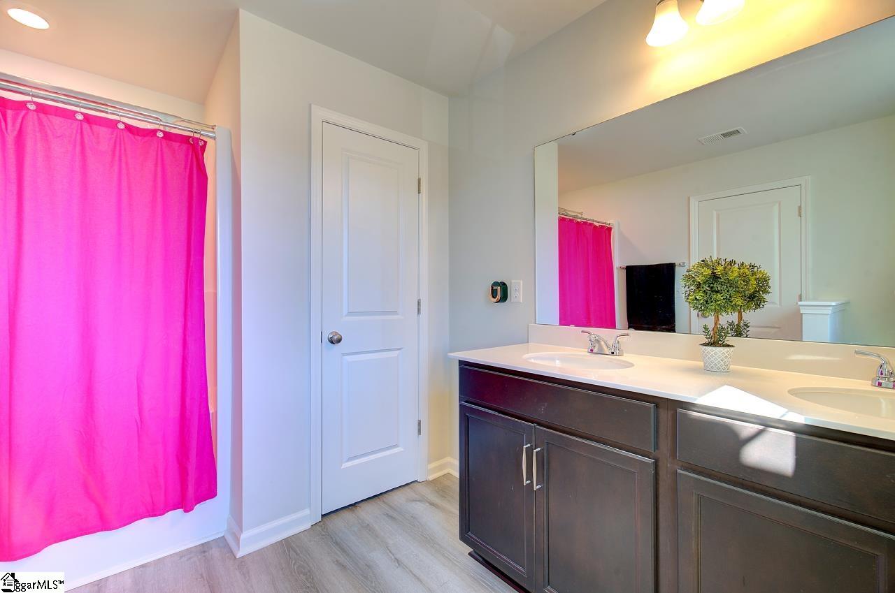 1212 Paramount Drive Lyman, SC 29365