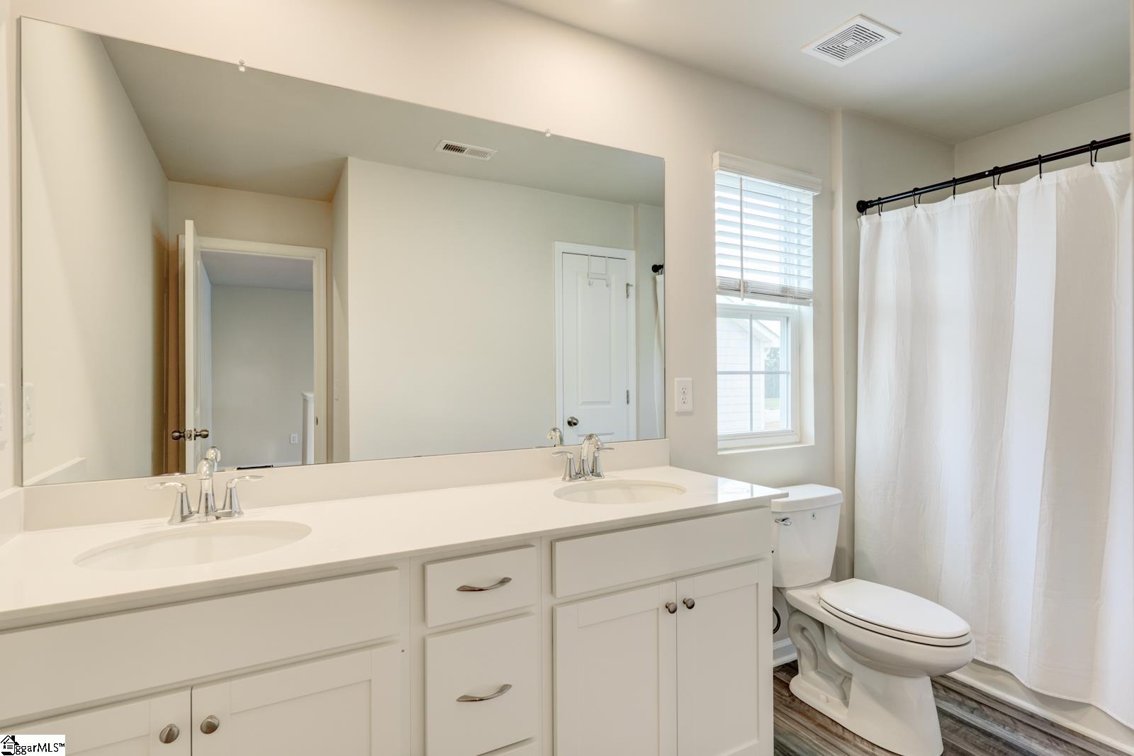 210 Wakelon Drive Greer, SC 29651