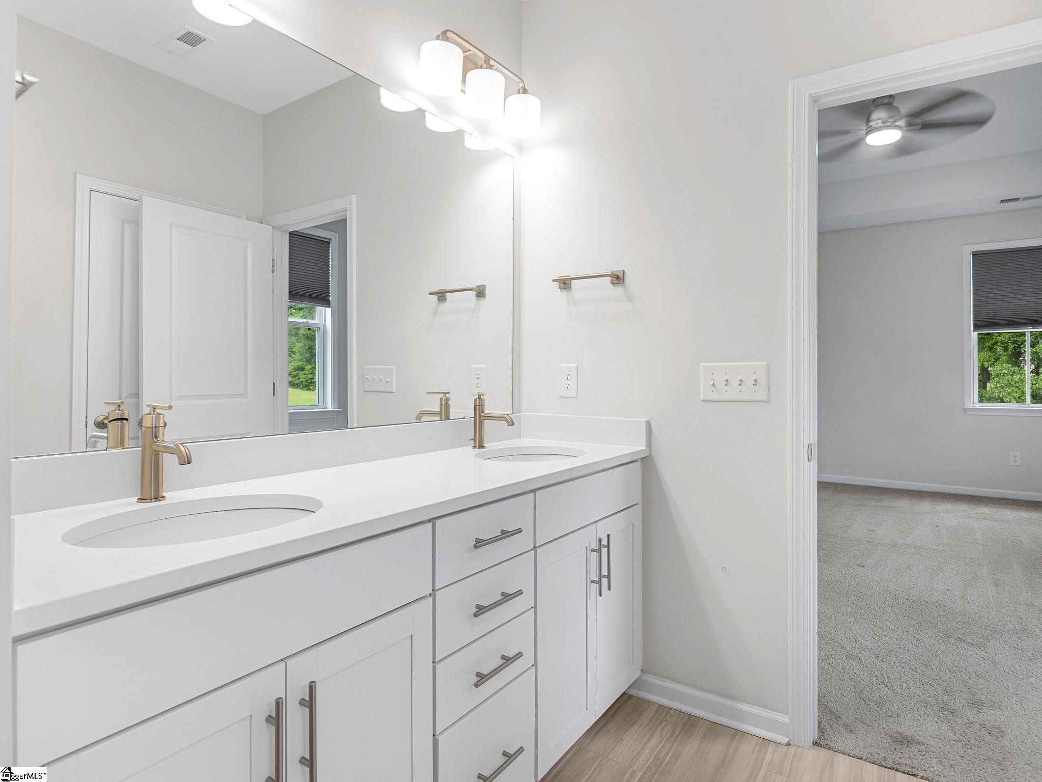 840 Orchard Valley Lane Boiling Springs, SC 29316