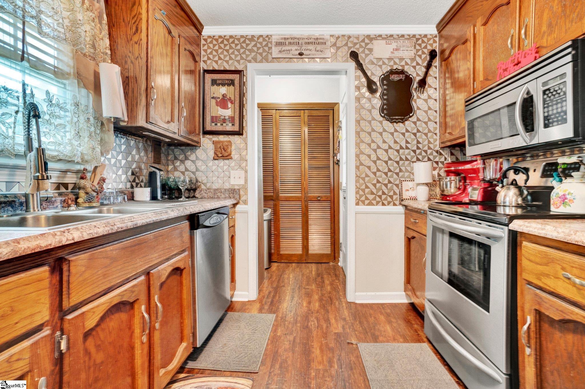 203 Evergreen Street Easley, SC 29642