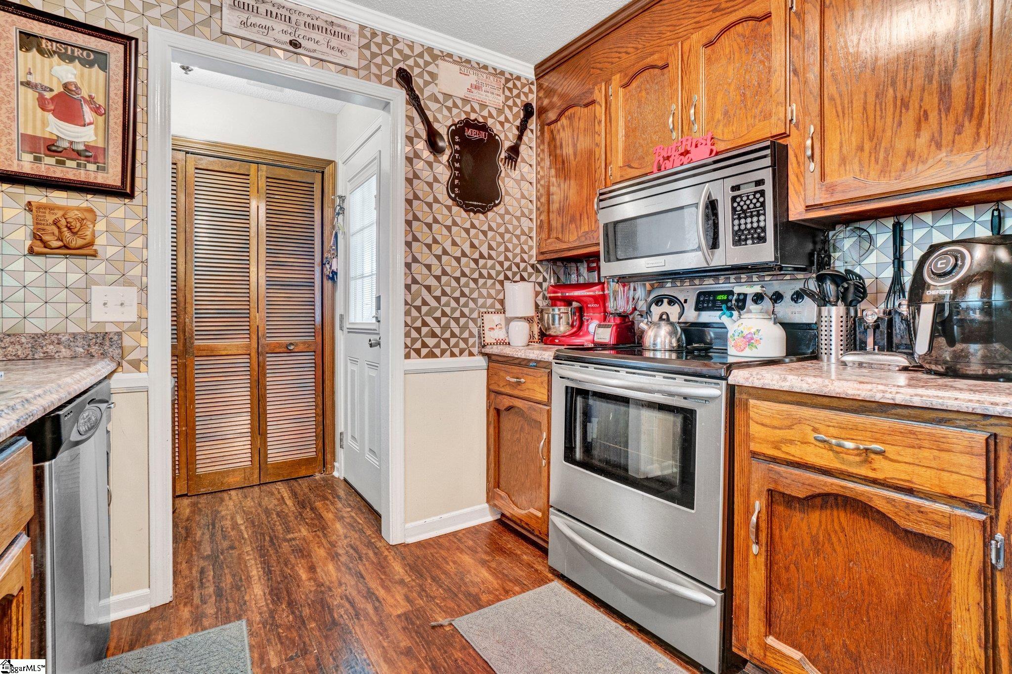203 Evergreen Street Easley, SC 29642