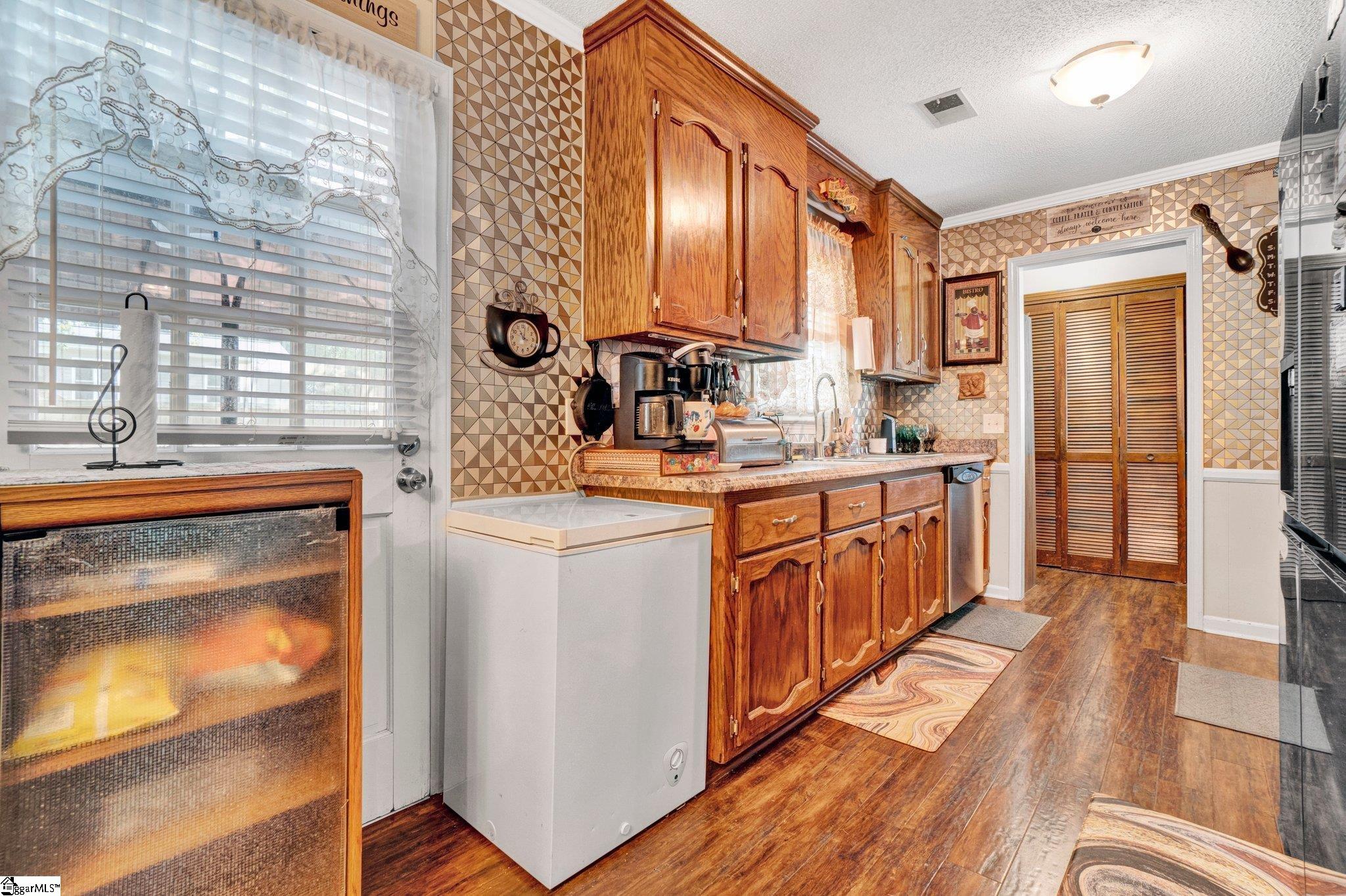 203 Evergreen Street Easley, SC 29642