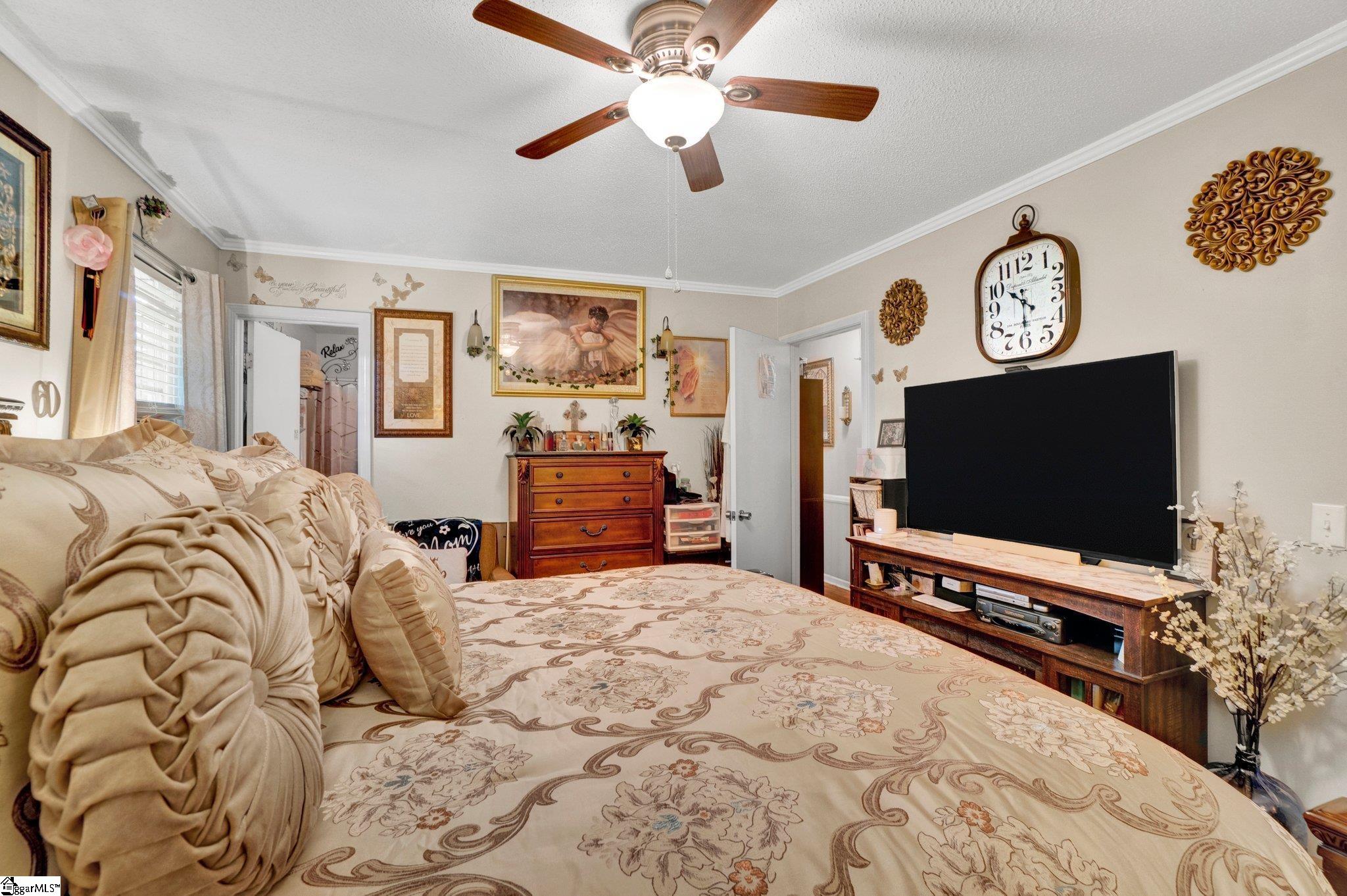 203 Evergreen Street Easley, SC 29642