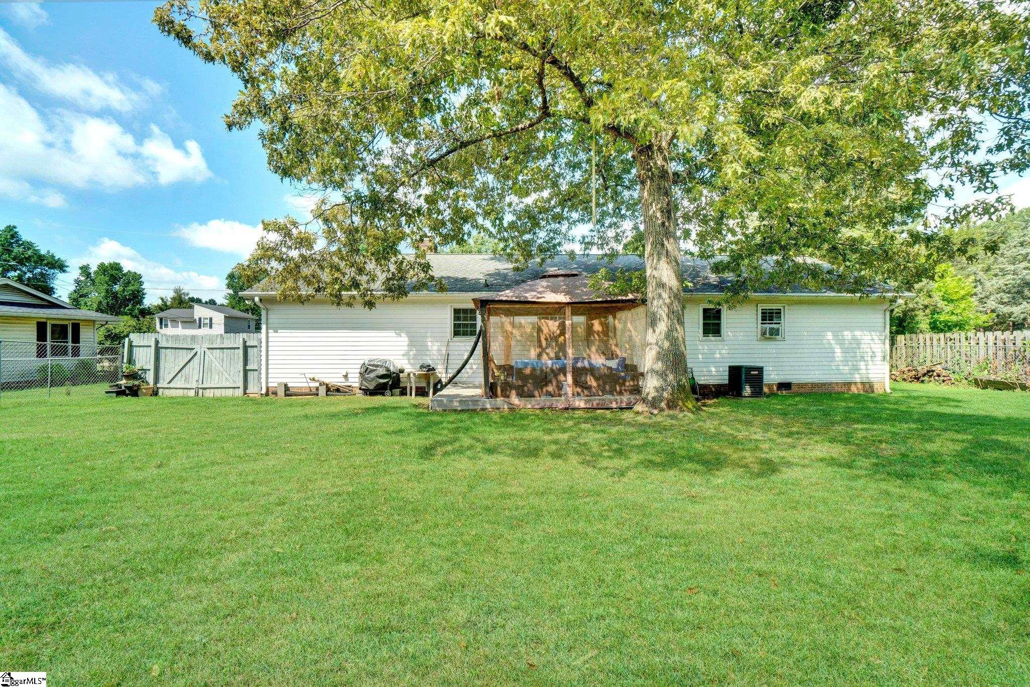 203 Evergreen Street Easley, SC 29642
