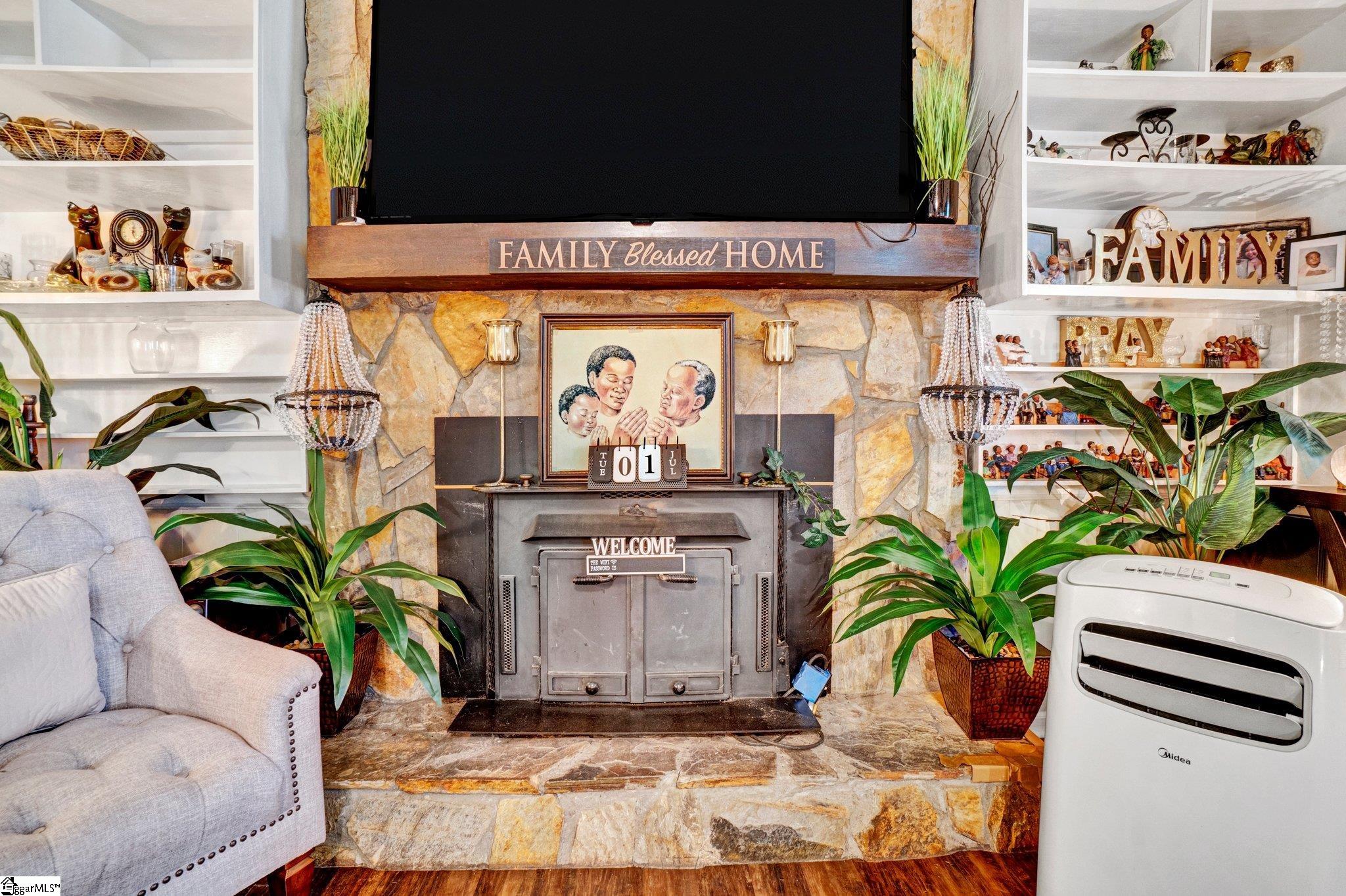 203 Evergreen Street Easley, SC 29642