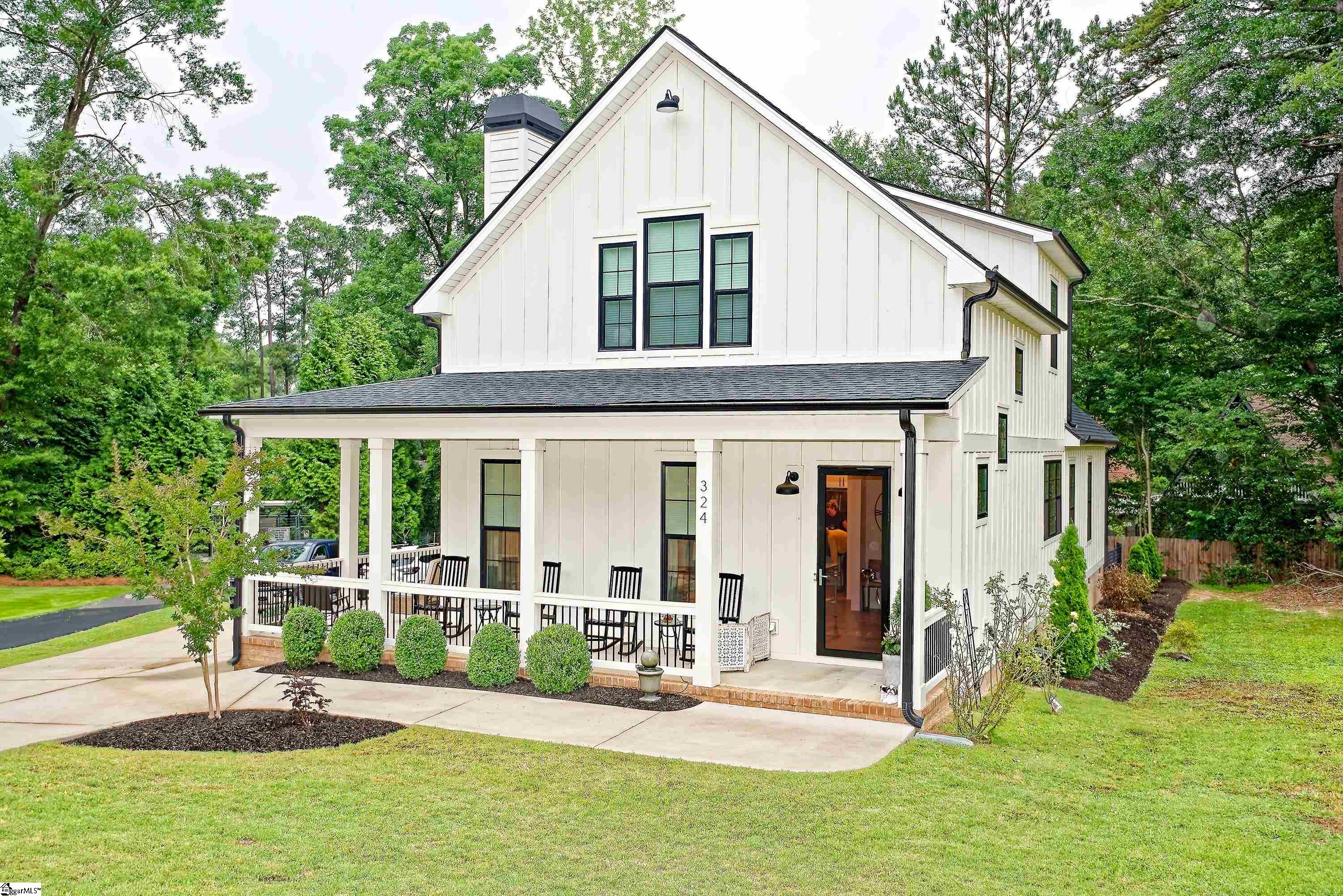 324 Club Terrace Drive Spartanburg, SC 29302