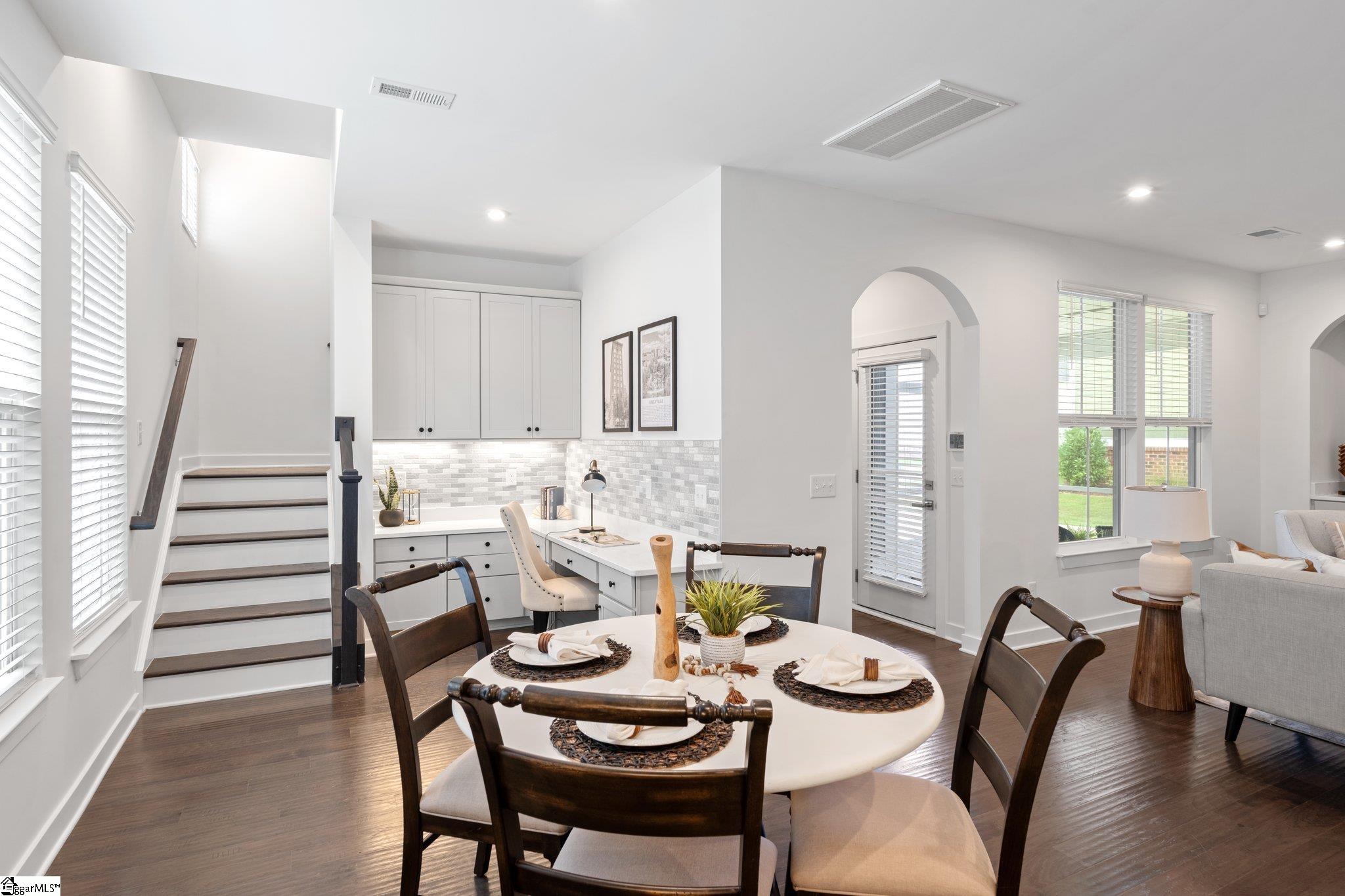 210 Alister Drive Greenville, SC 29607