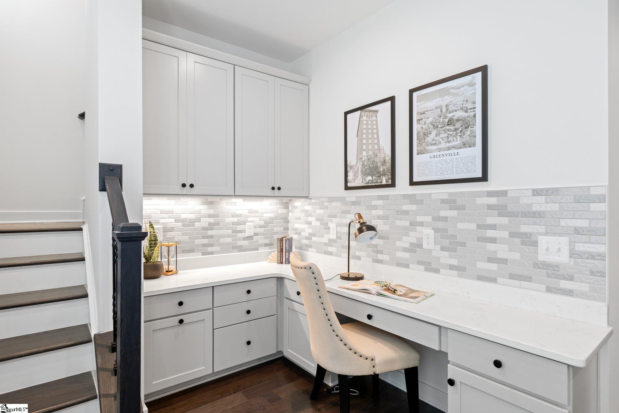 210 Alister Drive Greenville, SC 29607