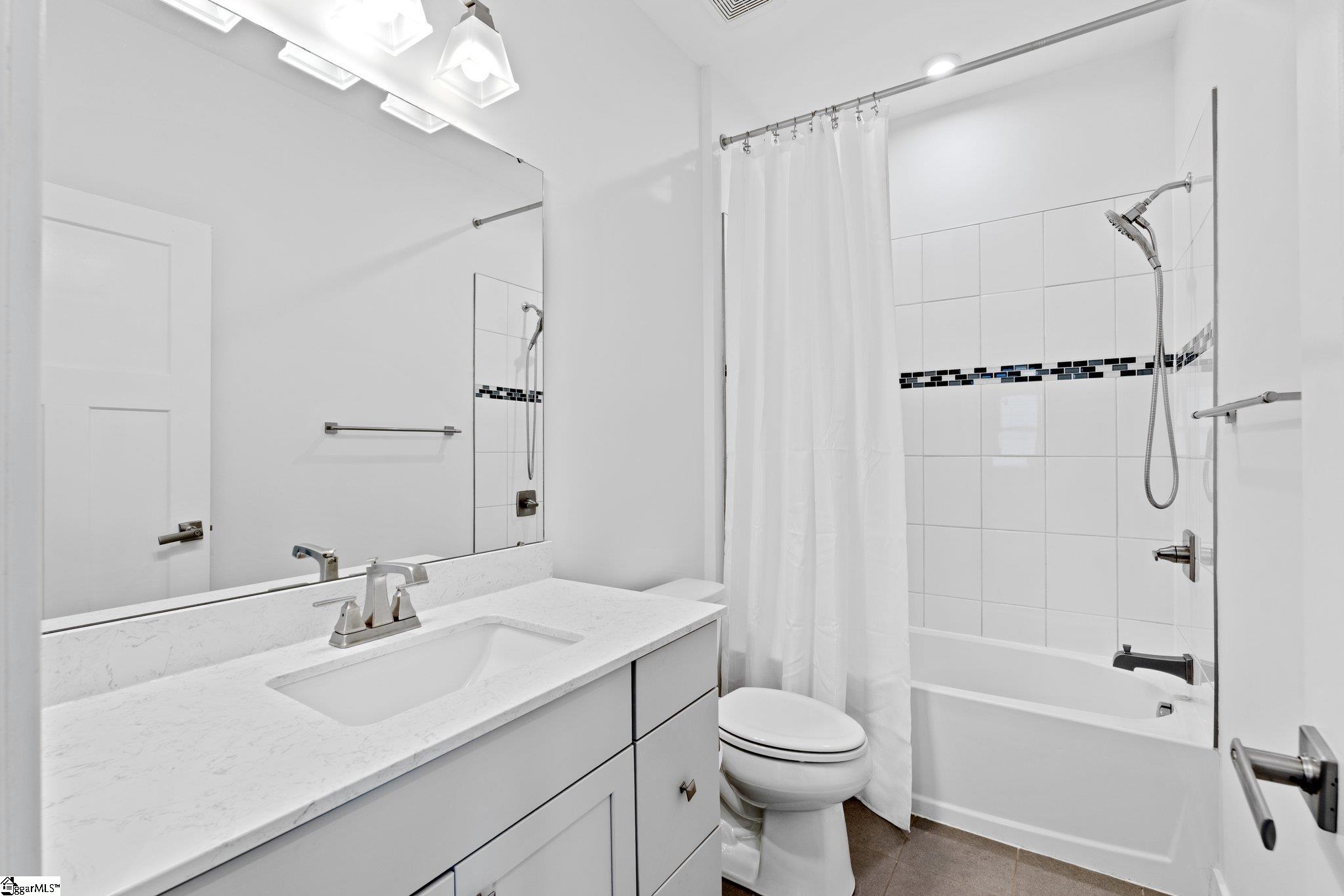 210 Alister Drive Greenville, SC 29607
