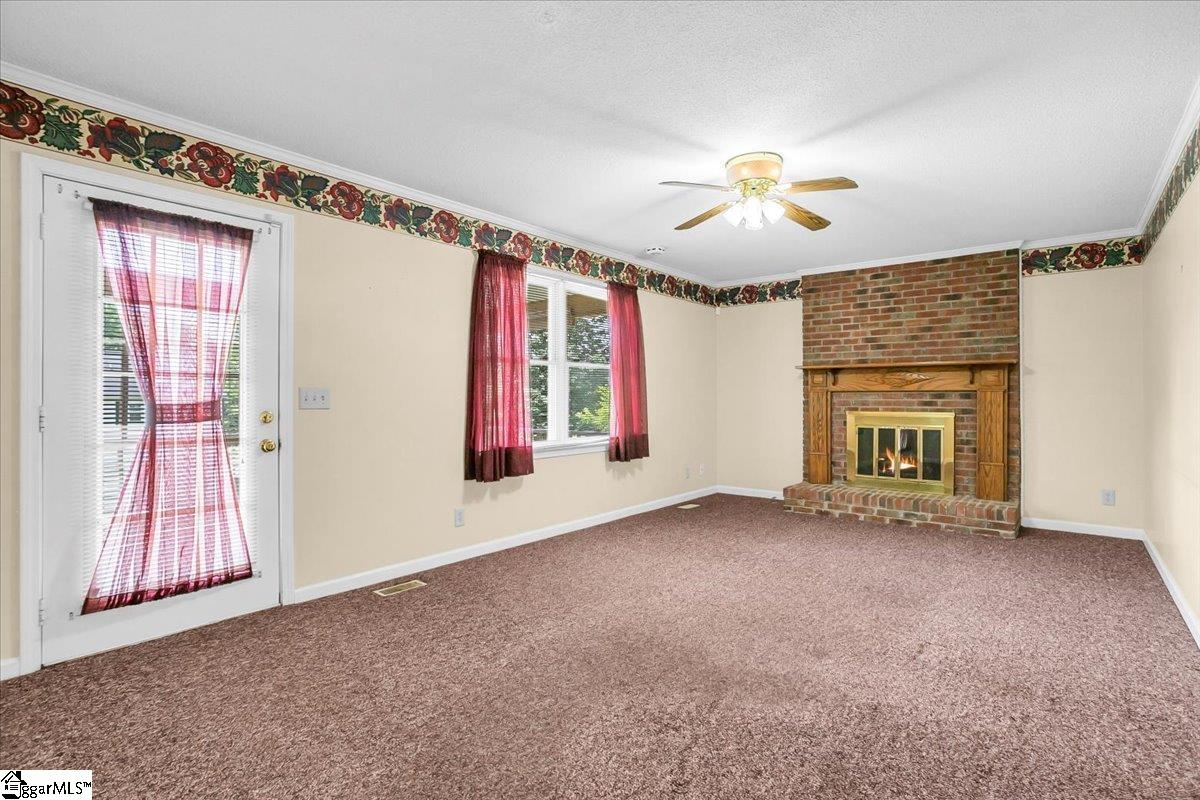 1 Foxwood Court Simpsonville, SC 29680