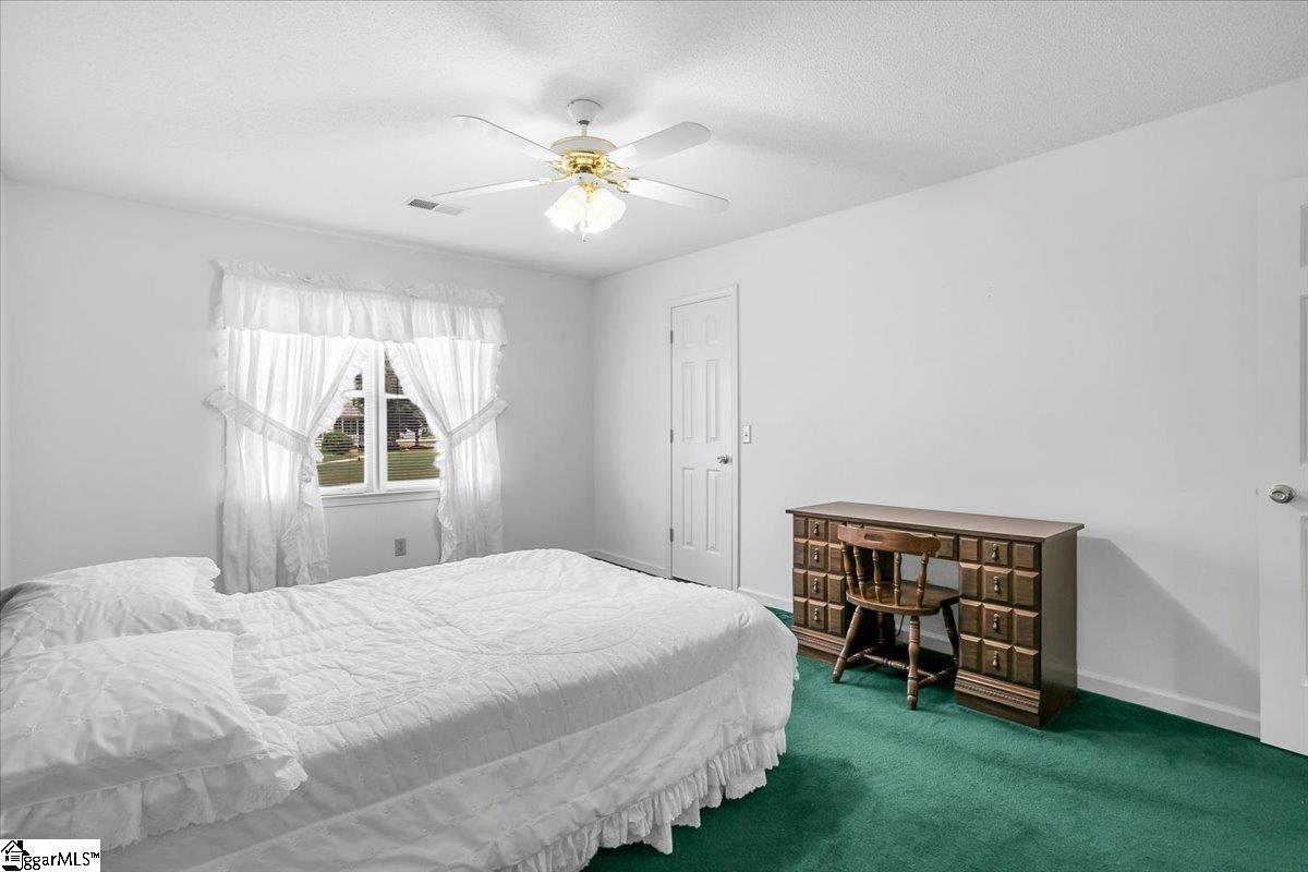 1 Foxwood Court Simpsonville, SC 29680