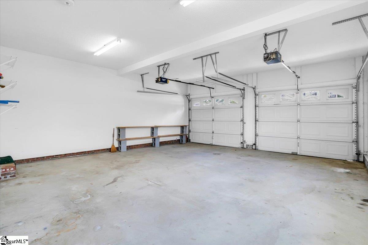 1 Foxwood Court Simpsonville, SC 29680