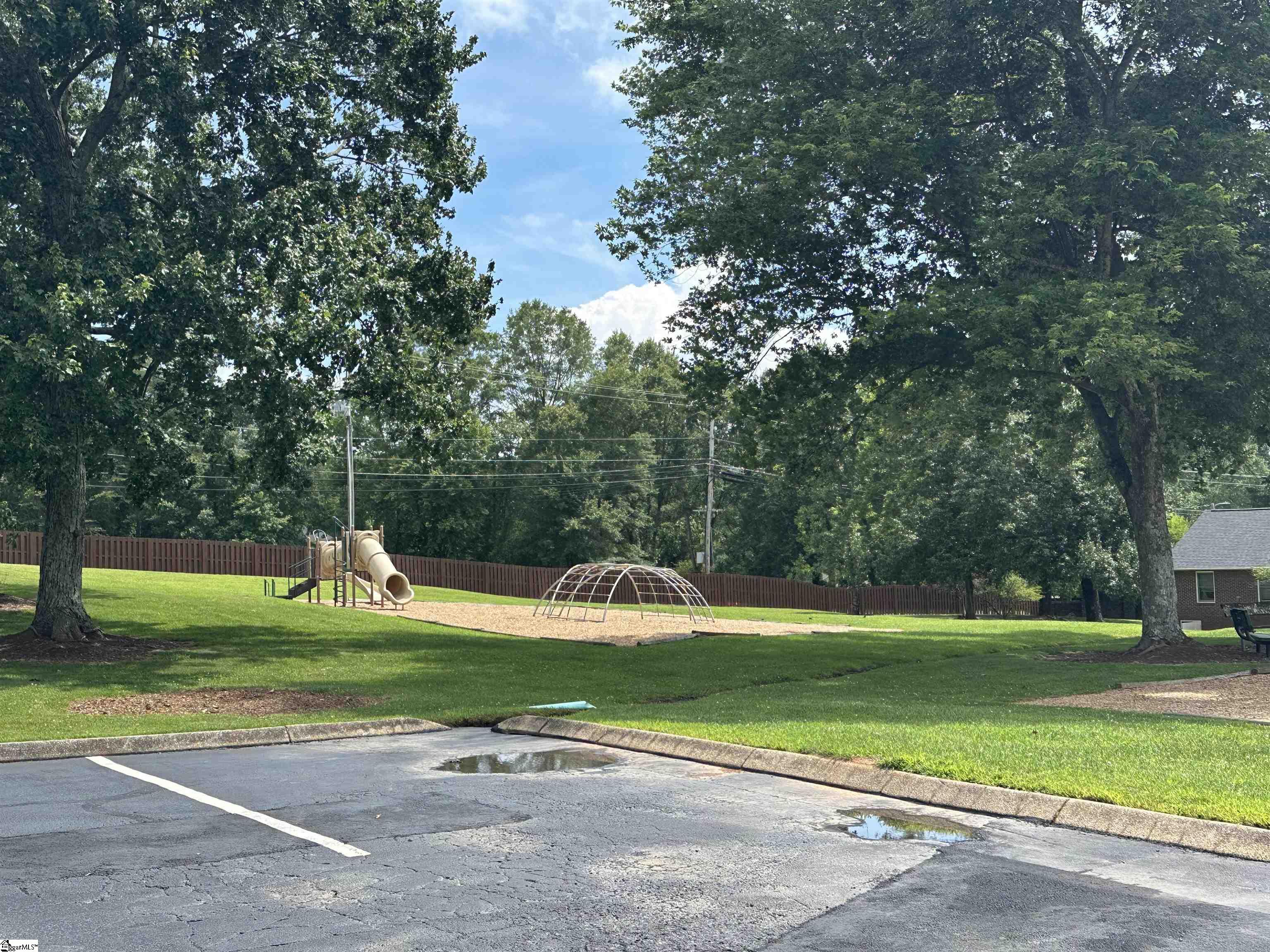 1 Foxwood Court Simpsonville, SC 29680