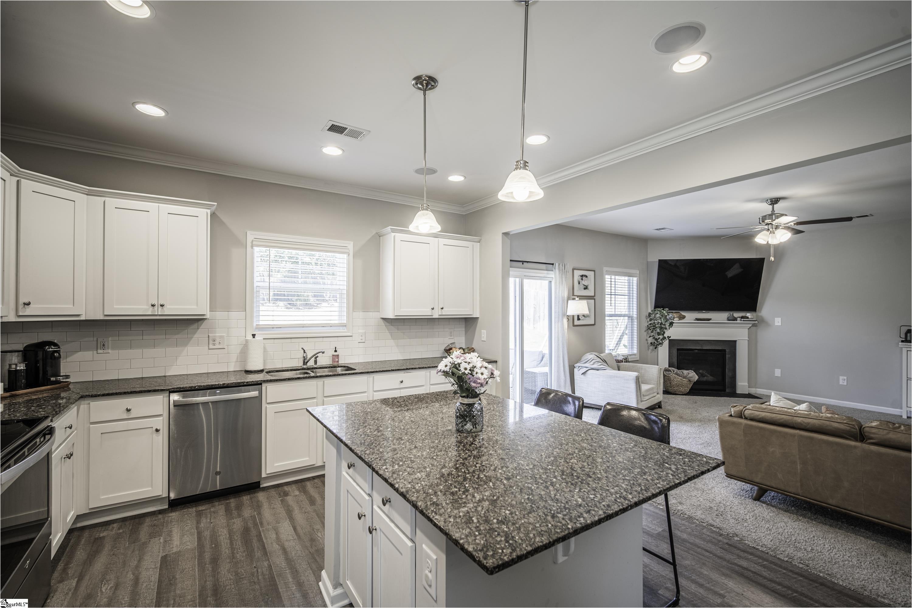 814 Camberwell Road Simpsonville, SC 29680