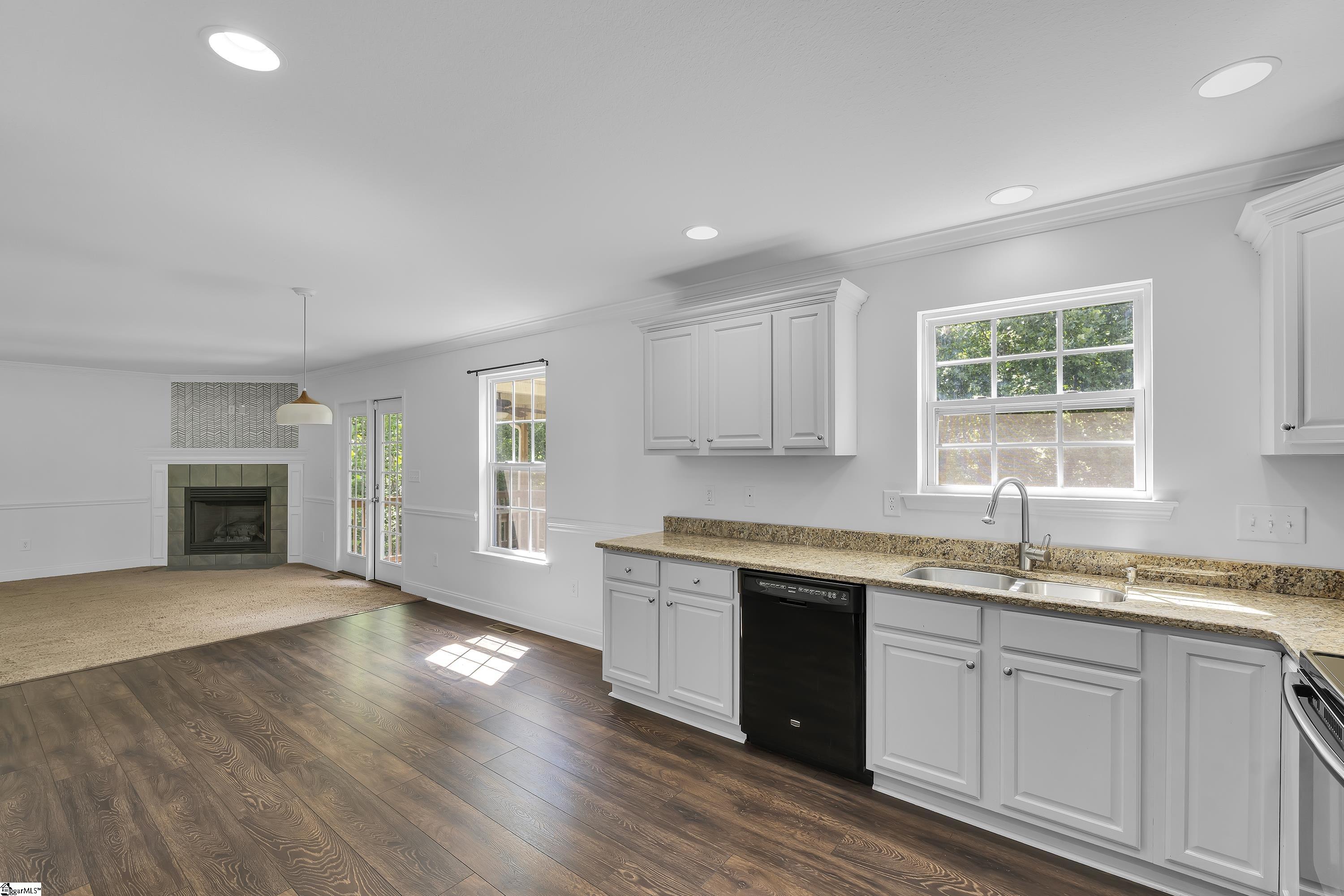 315 Timber Trail Greer, SC 29651