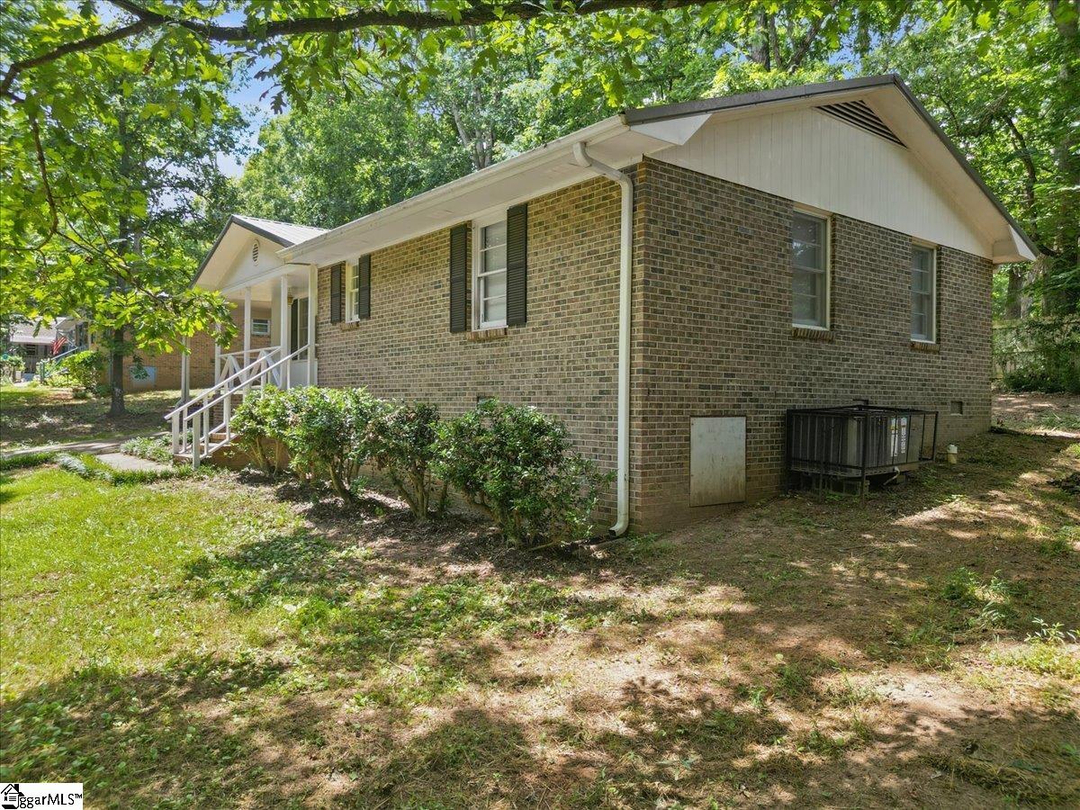 108 Ross Drive Starr, SC 29684
