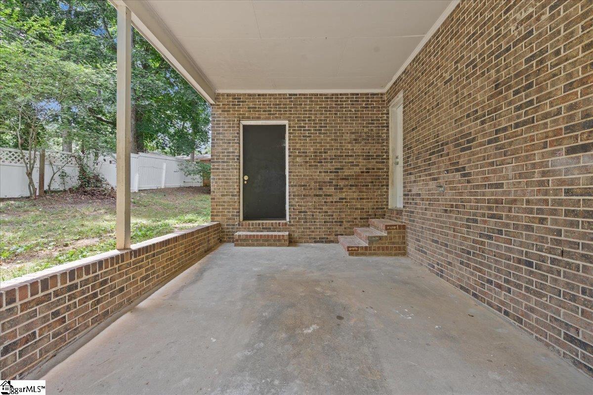 108 Ross Drive Starr, SC 29684
