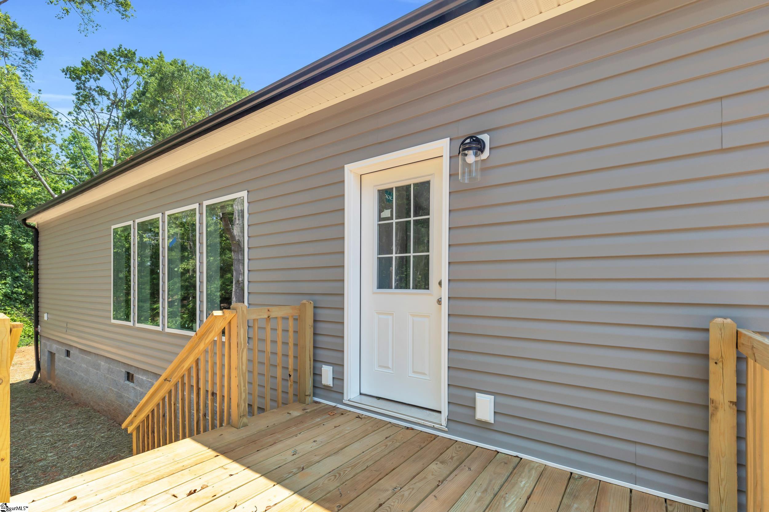 104 Joseph Drive Starr, SC 29684