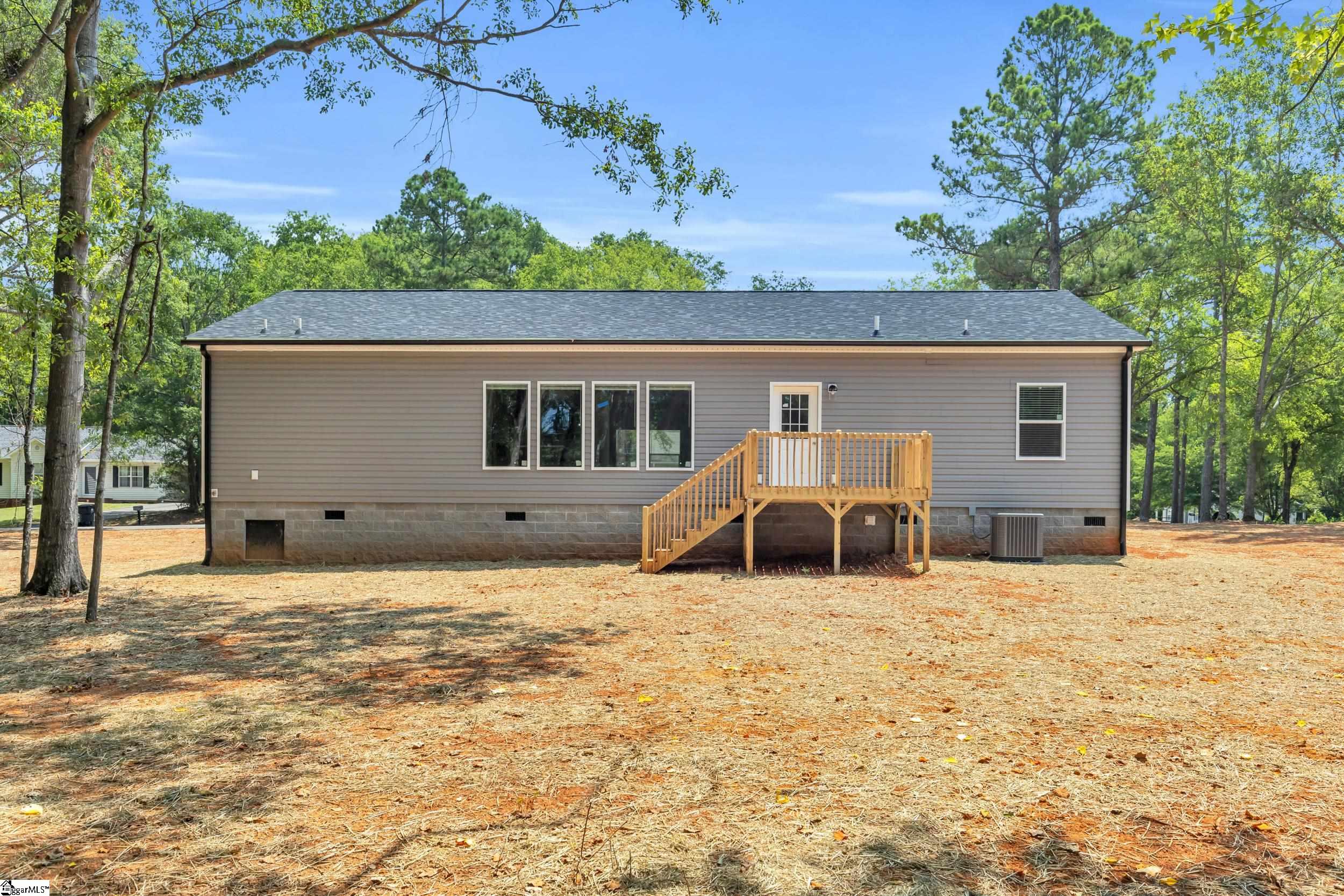 104 Joseph Drive Starr, SC 29684
