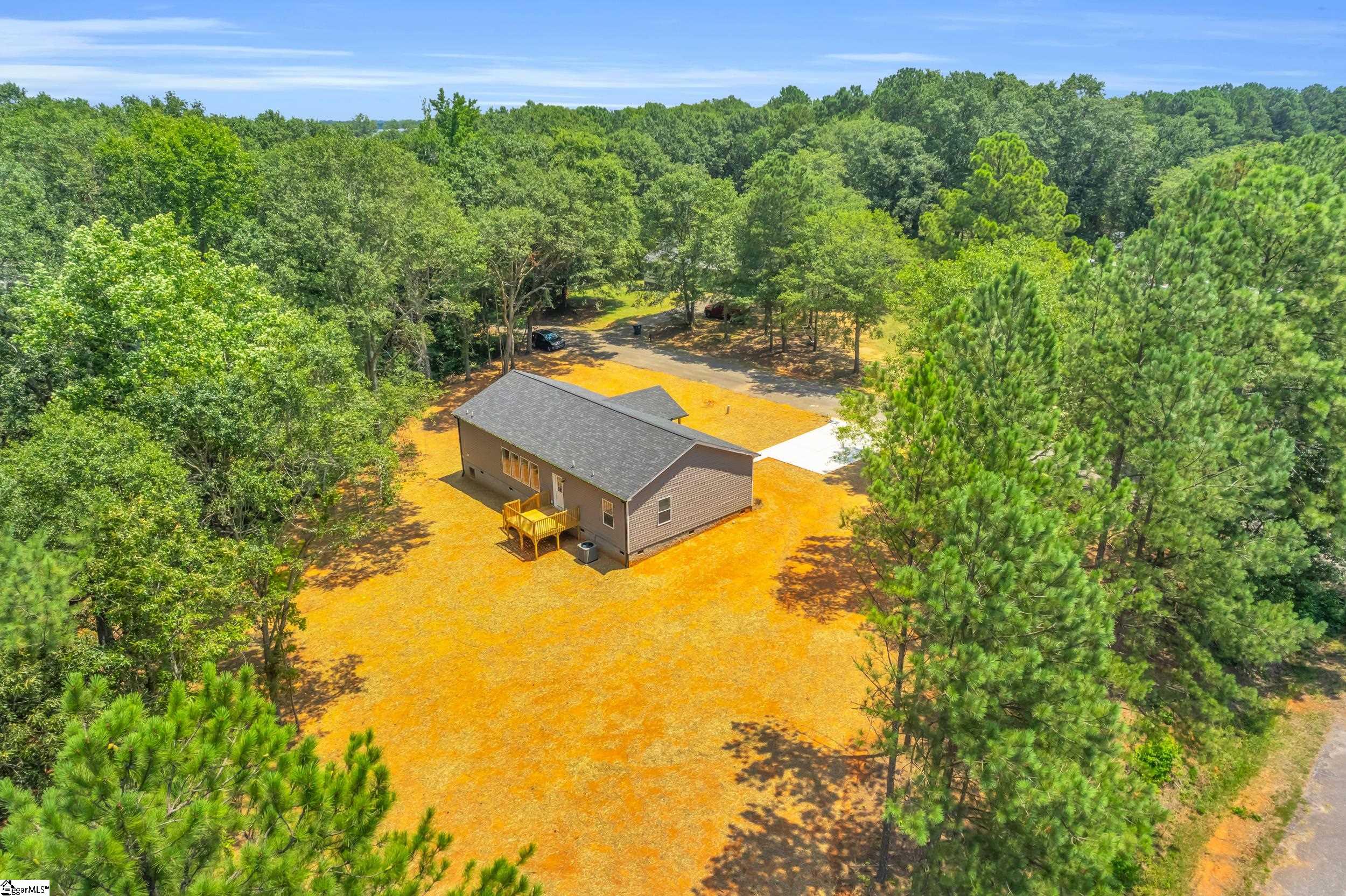 104 Joseph Drive Starr, SC 29684