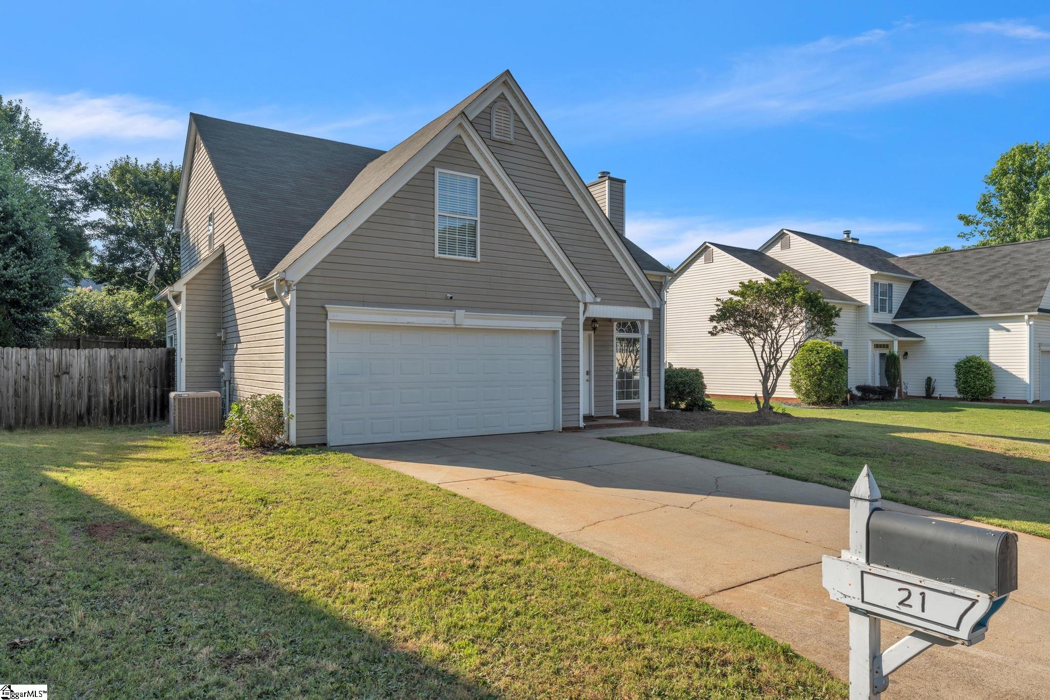 21 Glencove Court Simpsonville, SC 29681