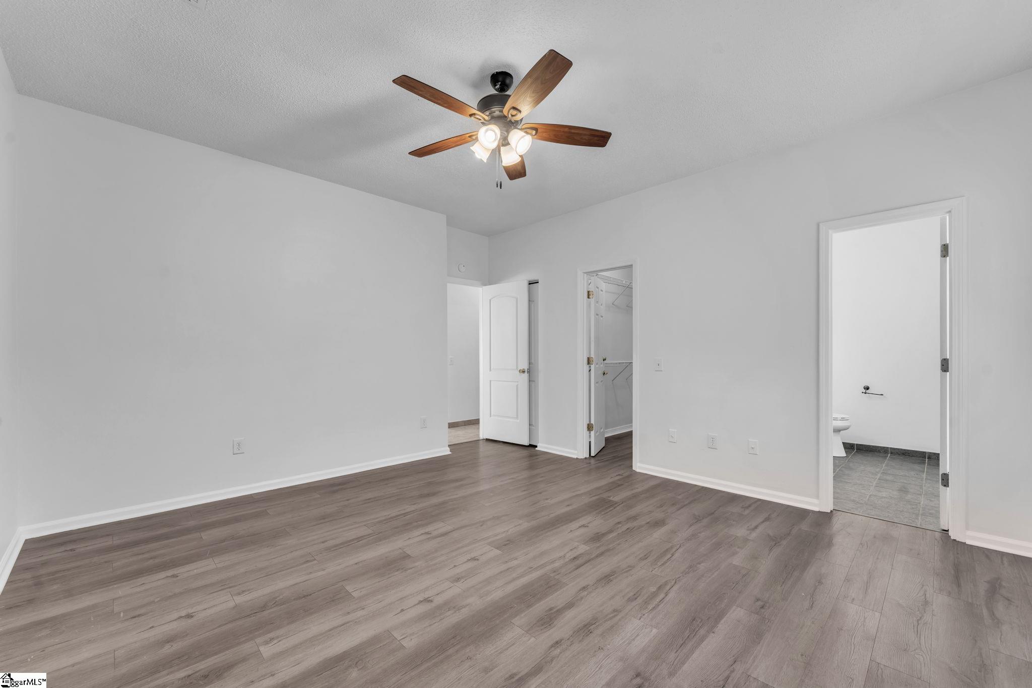 21 Glencove Court Simpsonville, SC 29681