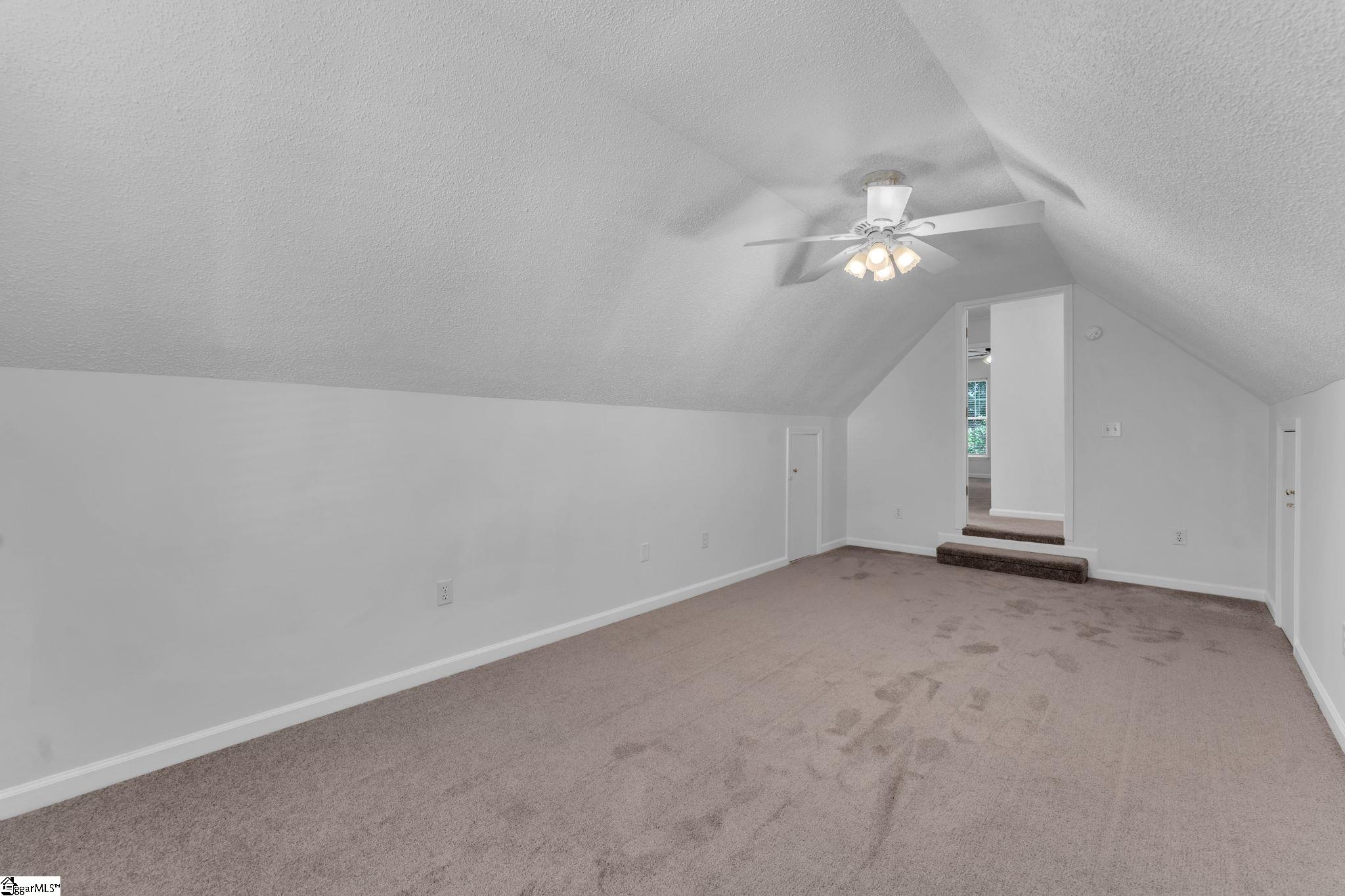 21 Glencove Court Simpsonville, SC 29681