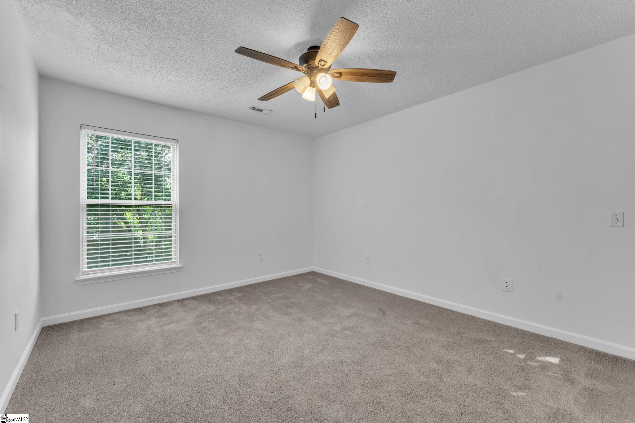 21 Glencove Court Simpsonville, SC 29681