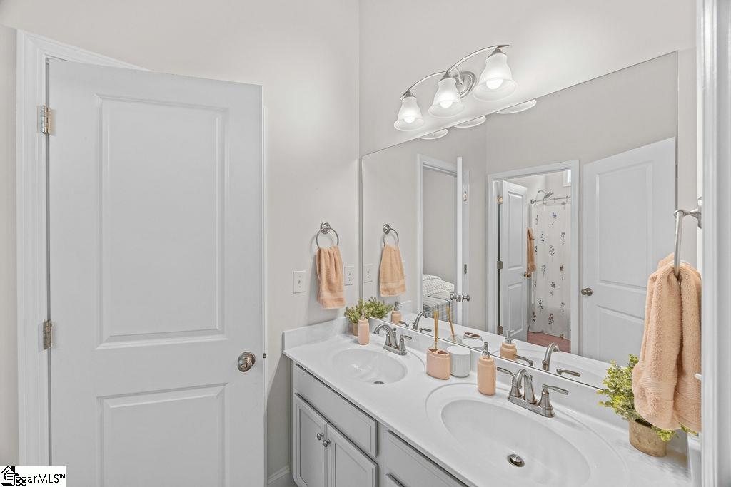 208 Novelty Drive Greer, SC 29651
