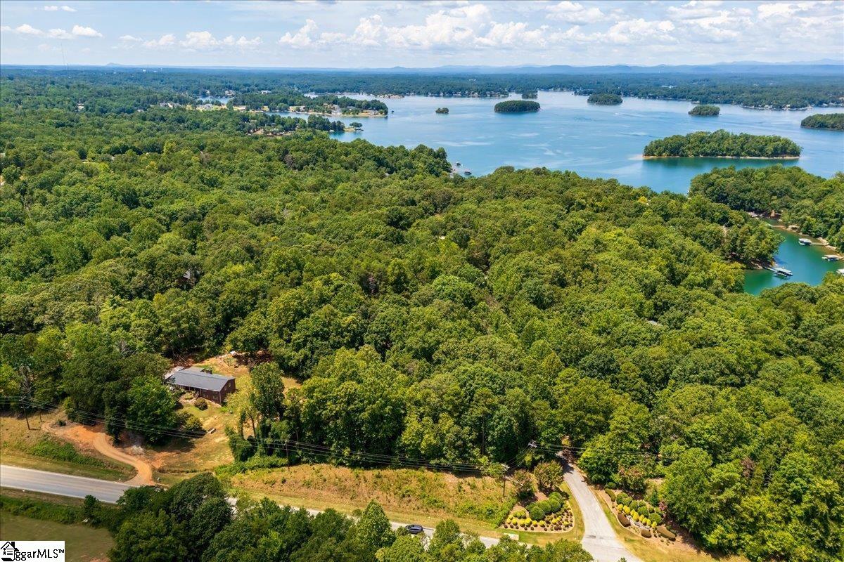 000 Cane Creek Drive Seneca, SC 29672