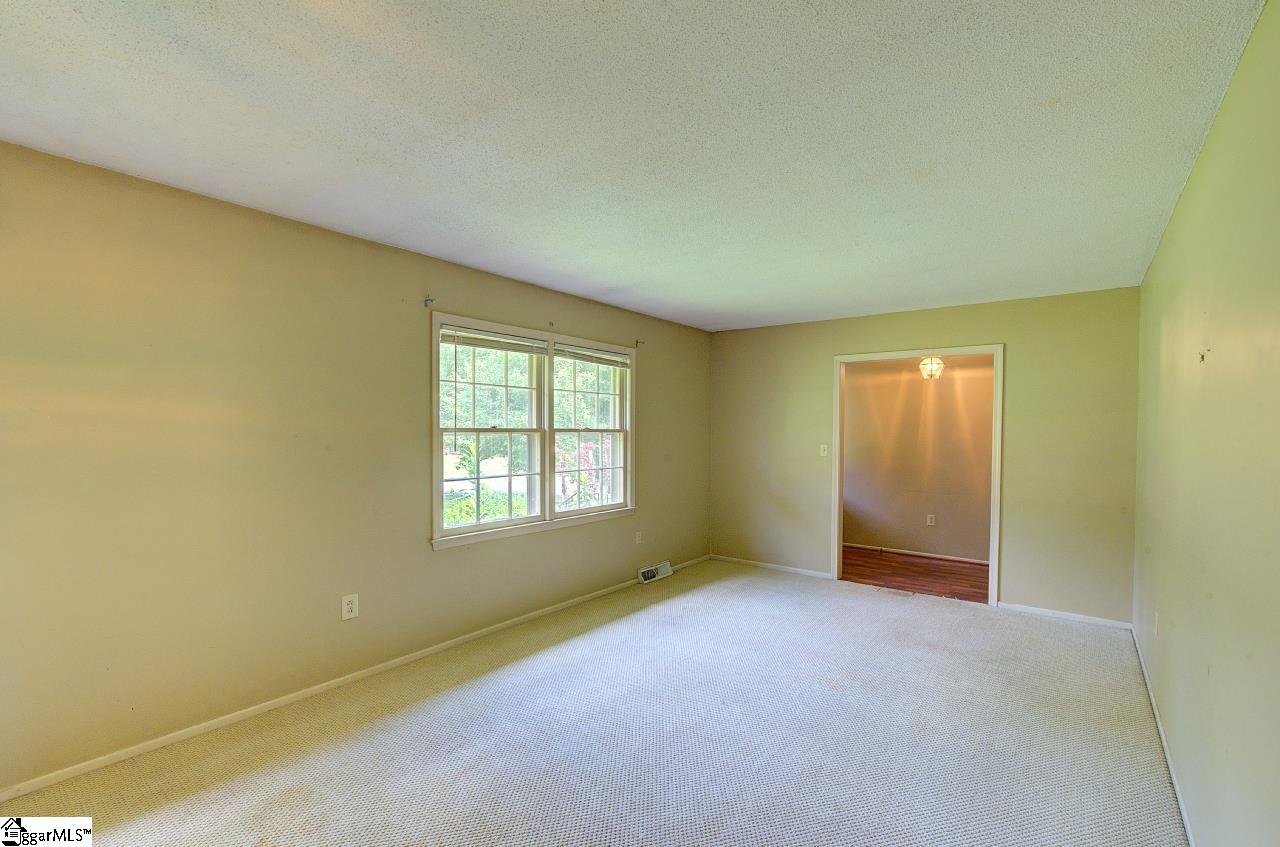 323 Maria Drive Anderson, SC 29625