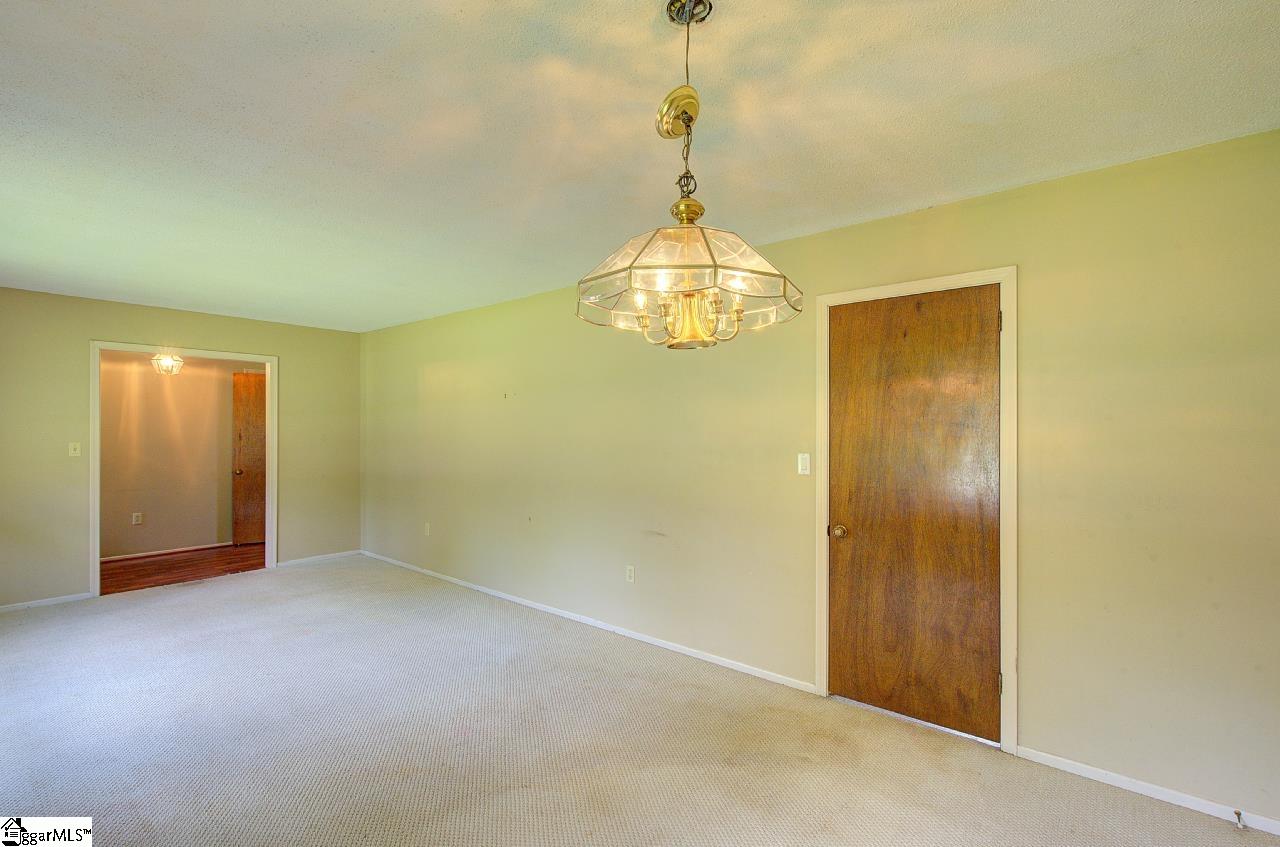 323 Maria Drive Anderson, SC 29625