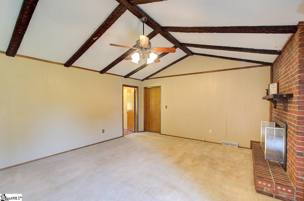 323 Maria Drive Anderson, SC 29625
