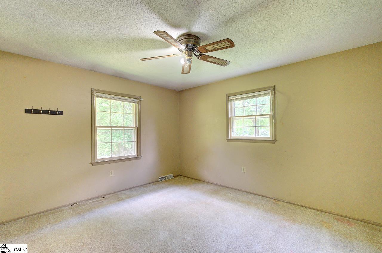 323 Maria Drive Anderson, SC 29625