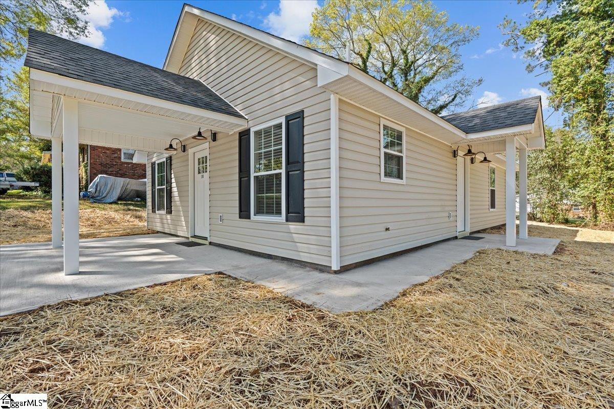 18 Gordon Street Spartanburg, SC 29301