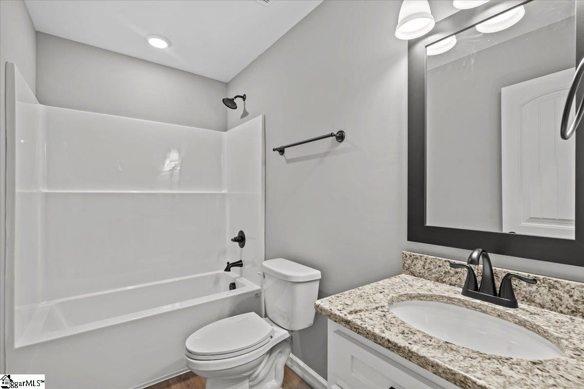 18 Gordon Street Spartanburg, SC 29301