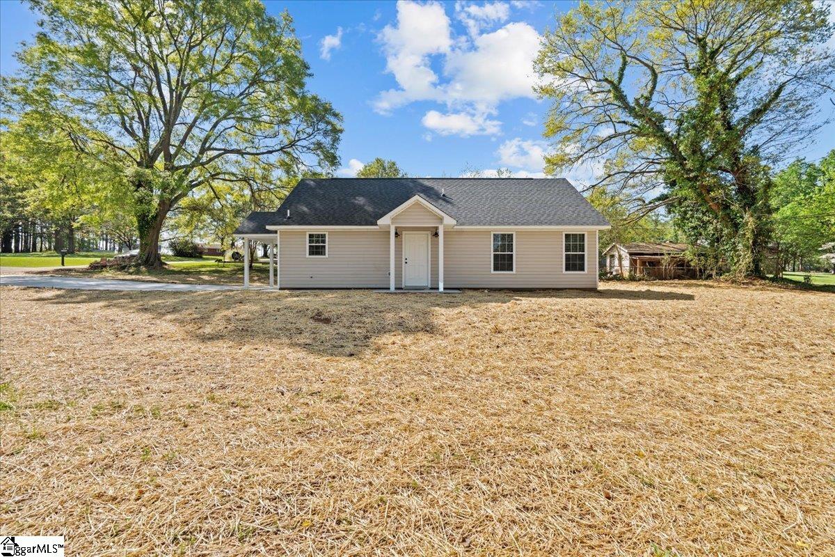 18 Gordon Street Spartanburg, SC 29301