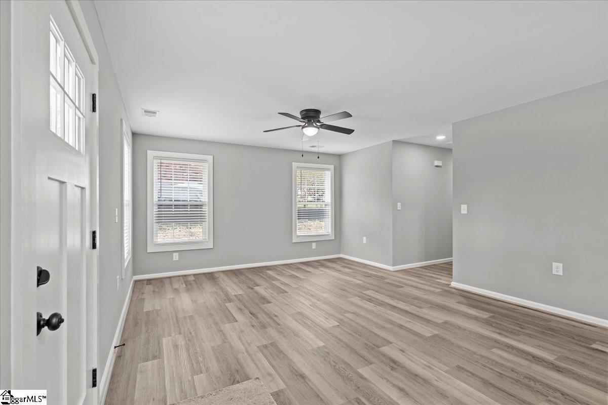 18 Gordon Street Spartanburg, SC 29301