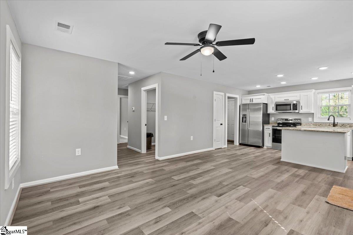 18 Gordon Street Spartanburg, SC 29301