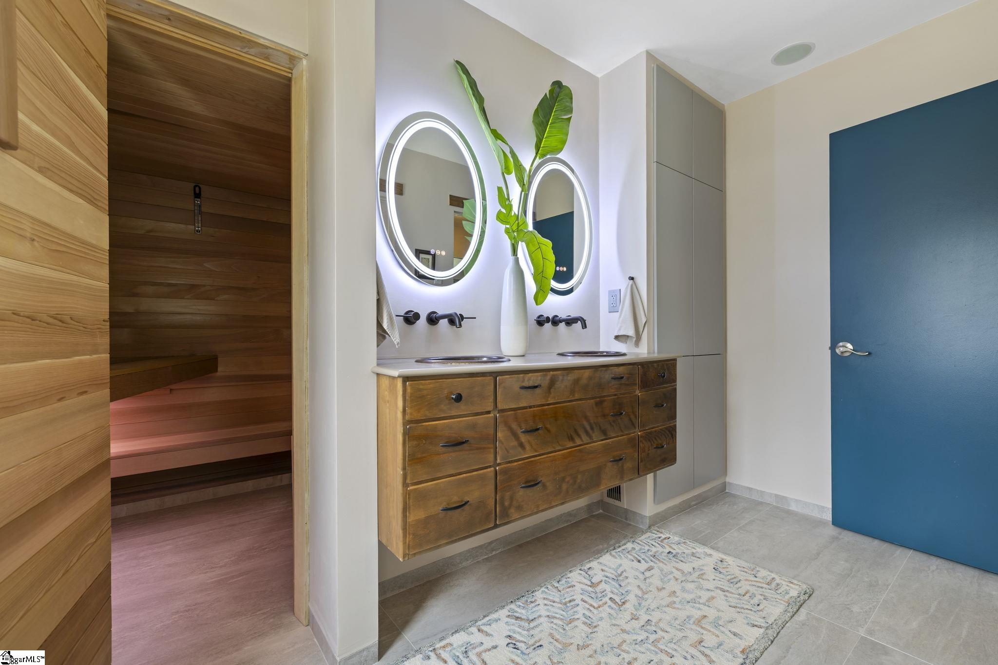 216 Rodney Avenue Greenville, SC 29617