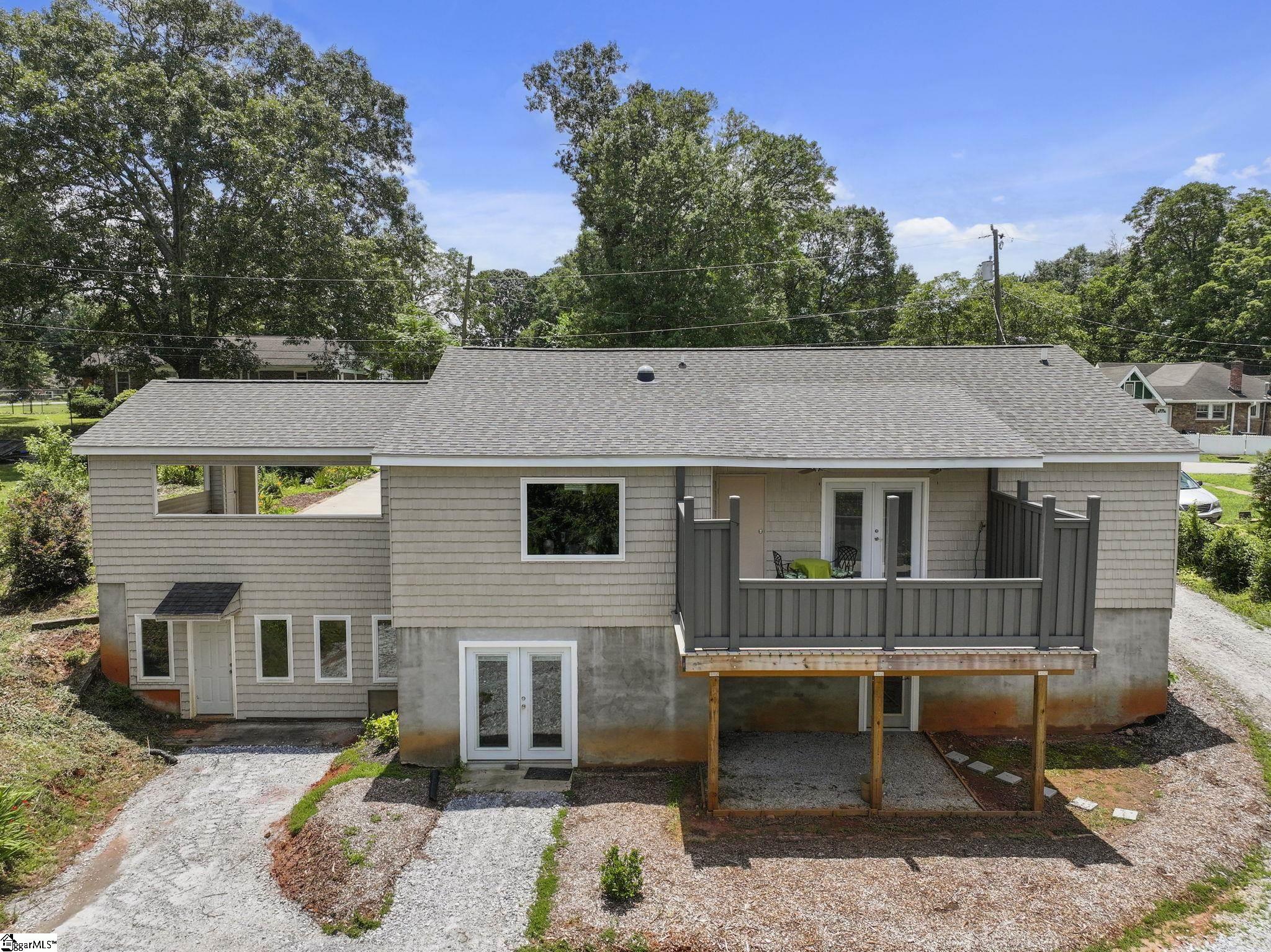 216 Rodney Avenue Greenville, SC 29617