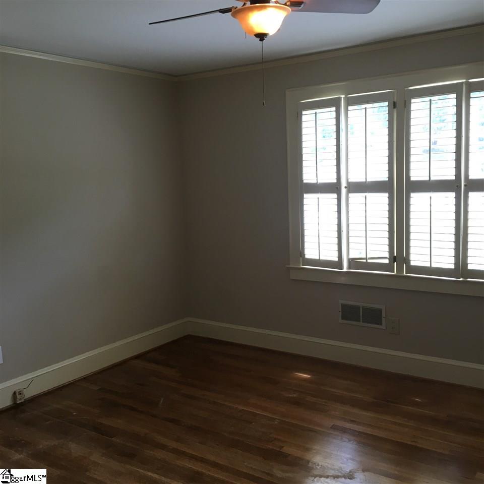 11 Ben Street Greenville, SC 29605