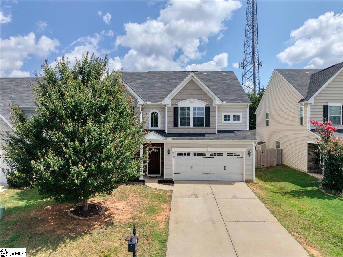 212 Sandusky Lane Simpsonville, SC 29680