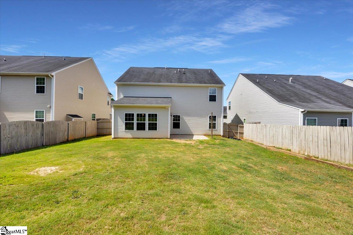 212 Sandusky Lane Simpsonville, SC 29680