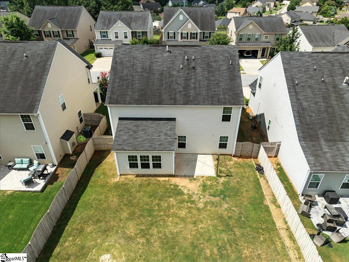 212 Sandusky Lane Simpsonville, SC 29680