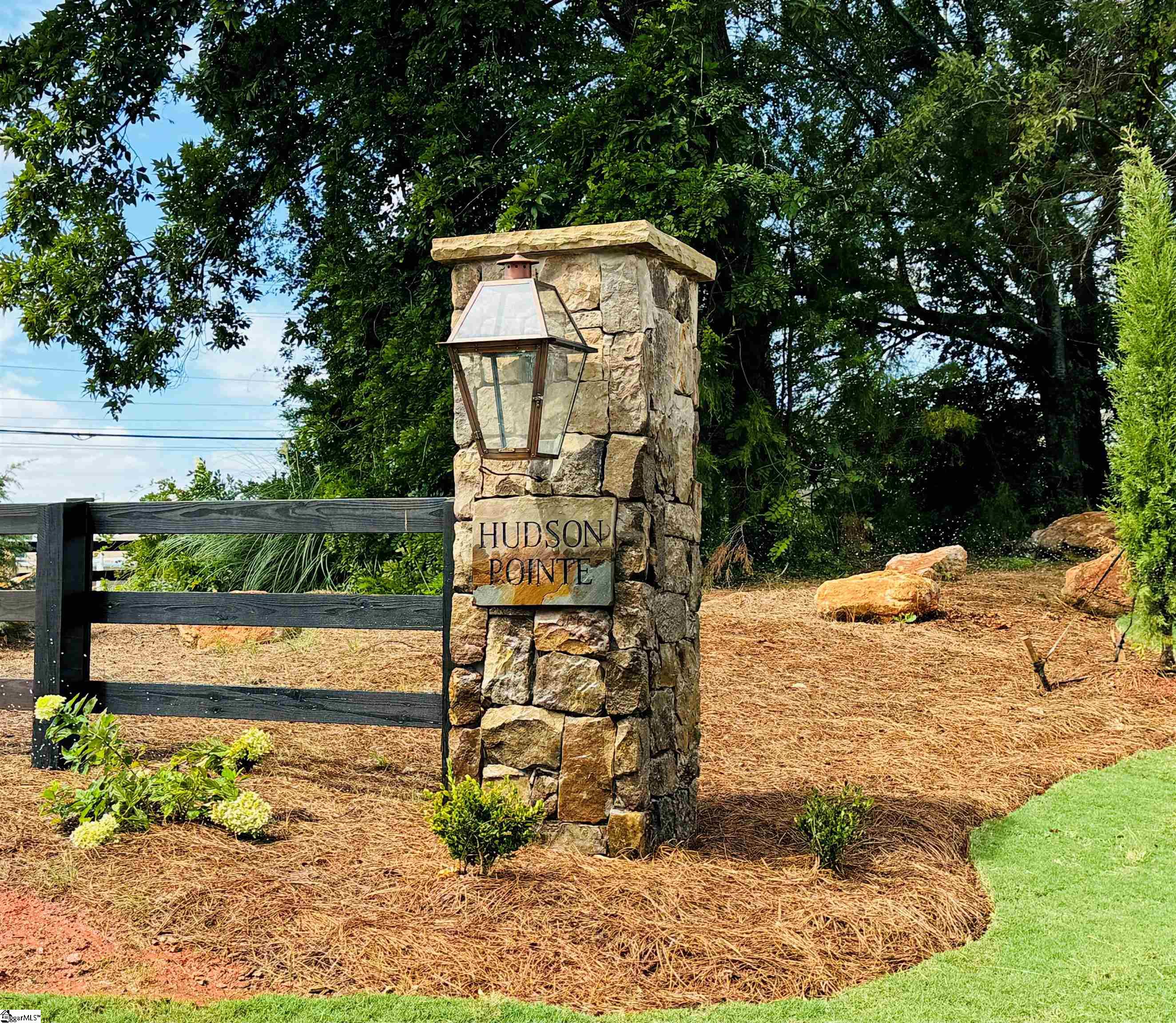 205 Redland Way Greenville, SC 29615