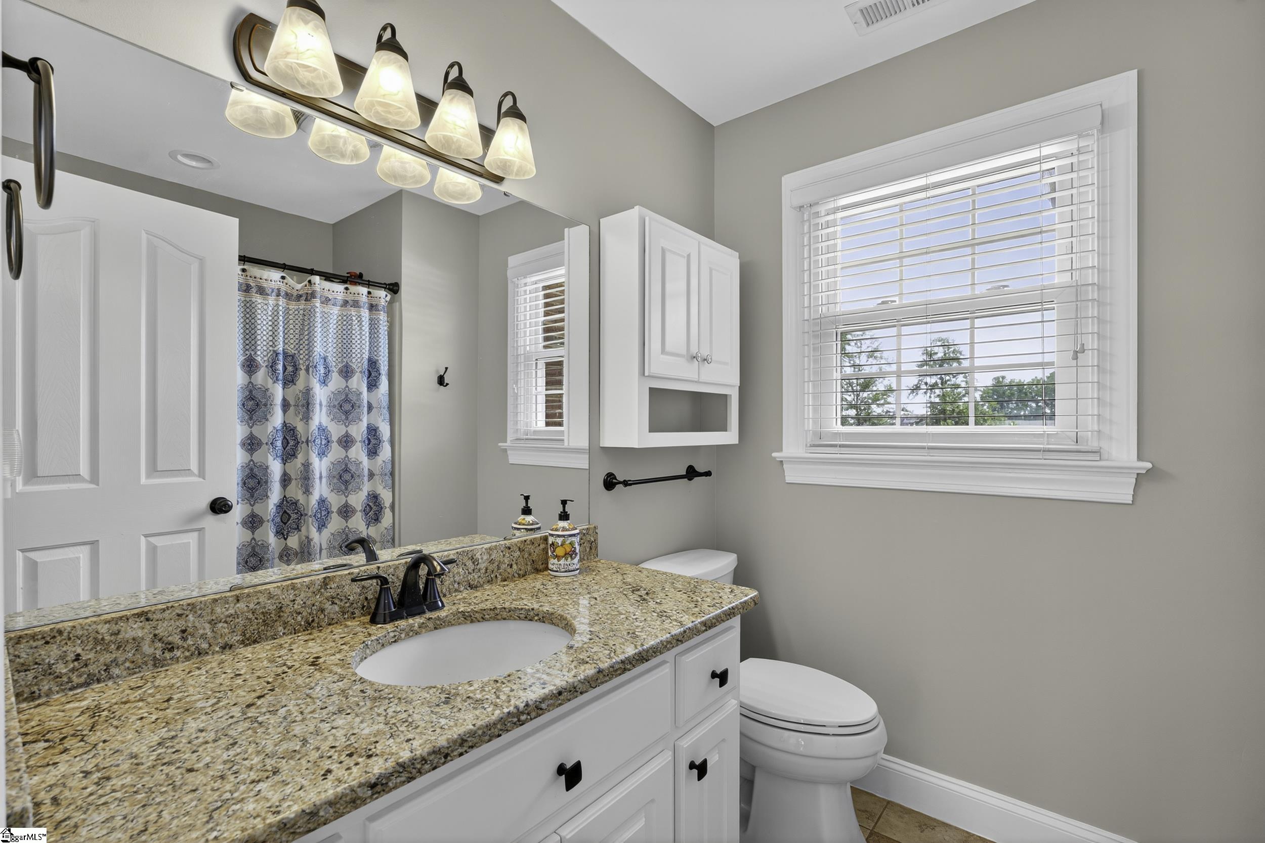 509 Wentworth Farm Circle Boiling Springs, SC 29316