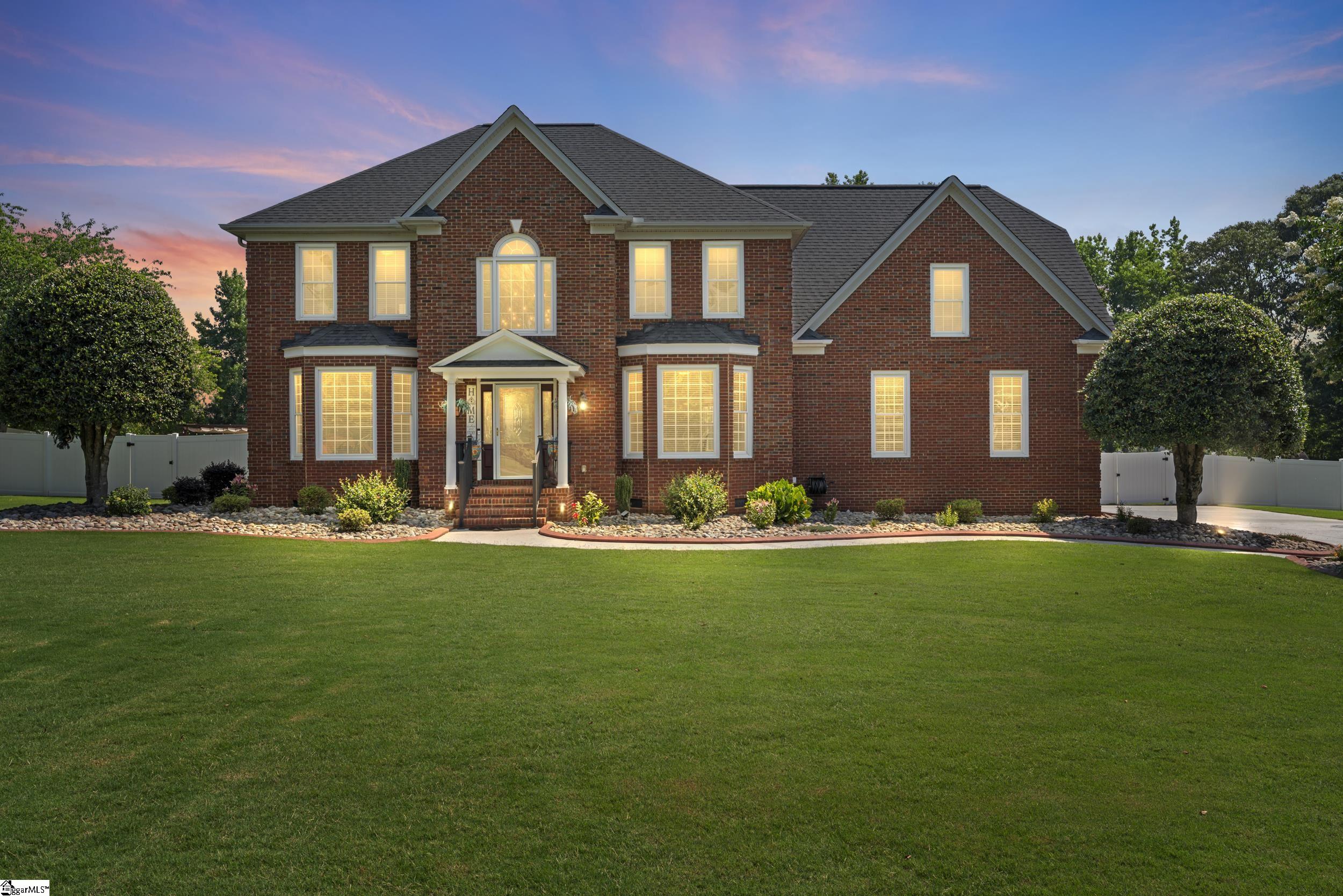 509 Wentworth Farm Circle Boiling Springs, SC 29316